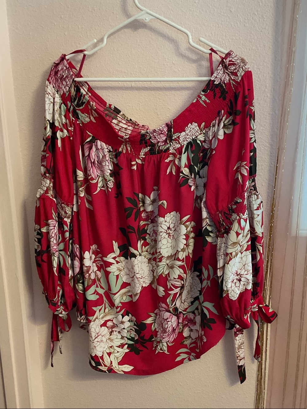 Reddish pink Floral Off-Shoulder Peasant Blouse
